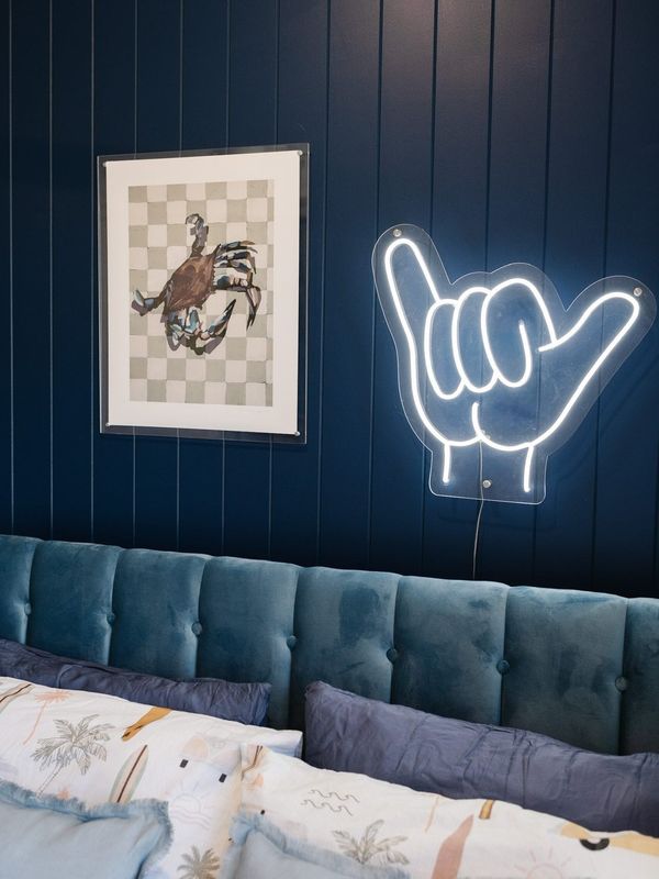 Shaka Neon Light for Kids Bedroom