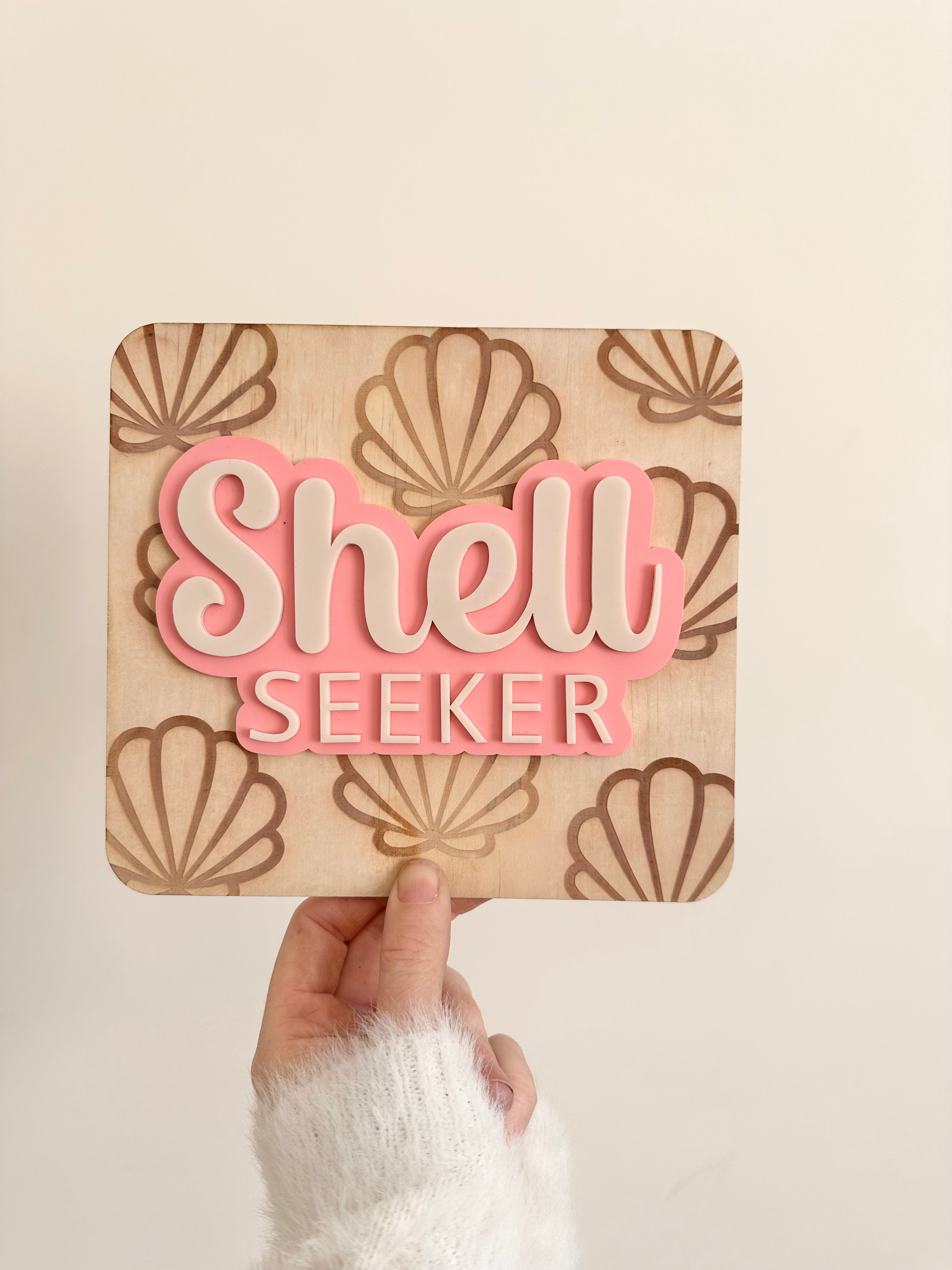 Shell Seeker Plaque