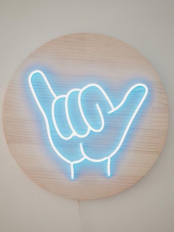 LIMITER EDITION Timber Neon Shaka Hand Sign